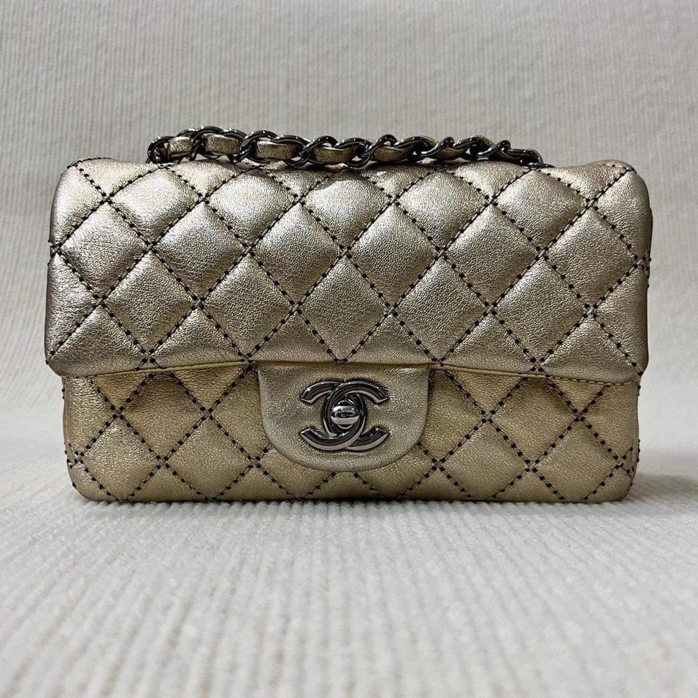 ‼️SOLD‼️Limited edition Gold classic mini8